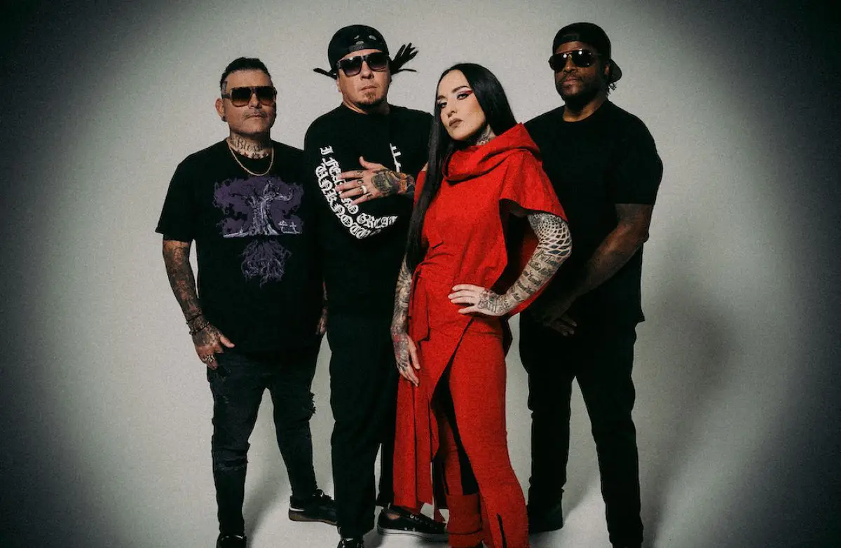 P.O.D. band with Tatyana Shmayluk 