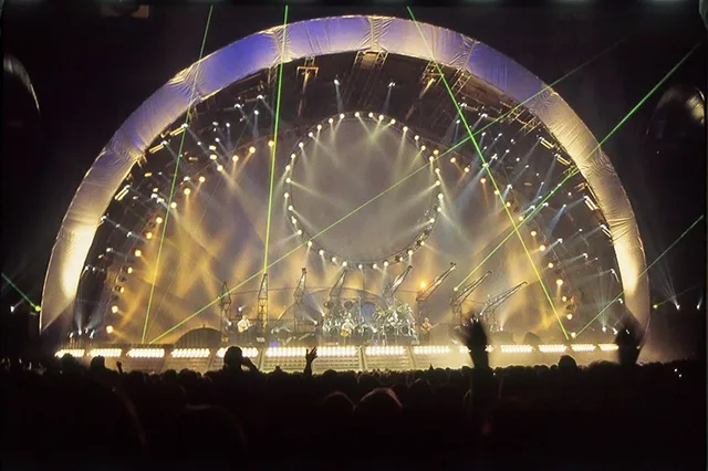 Pink Floyd Live Stage Performance