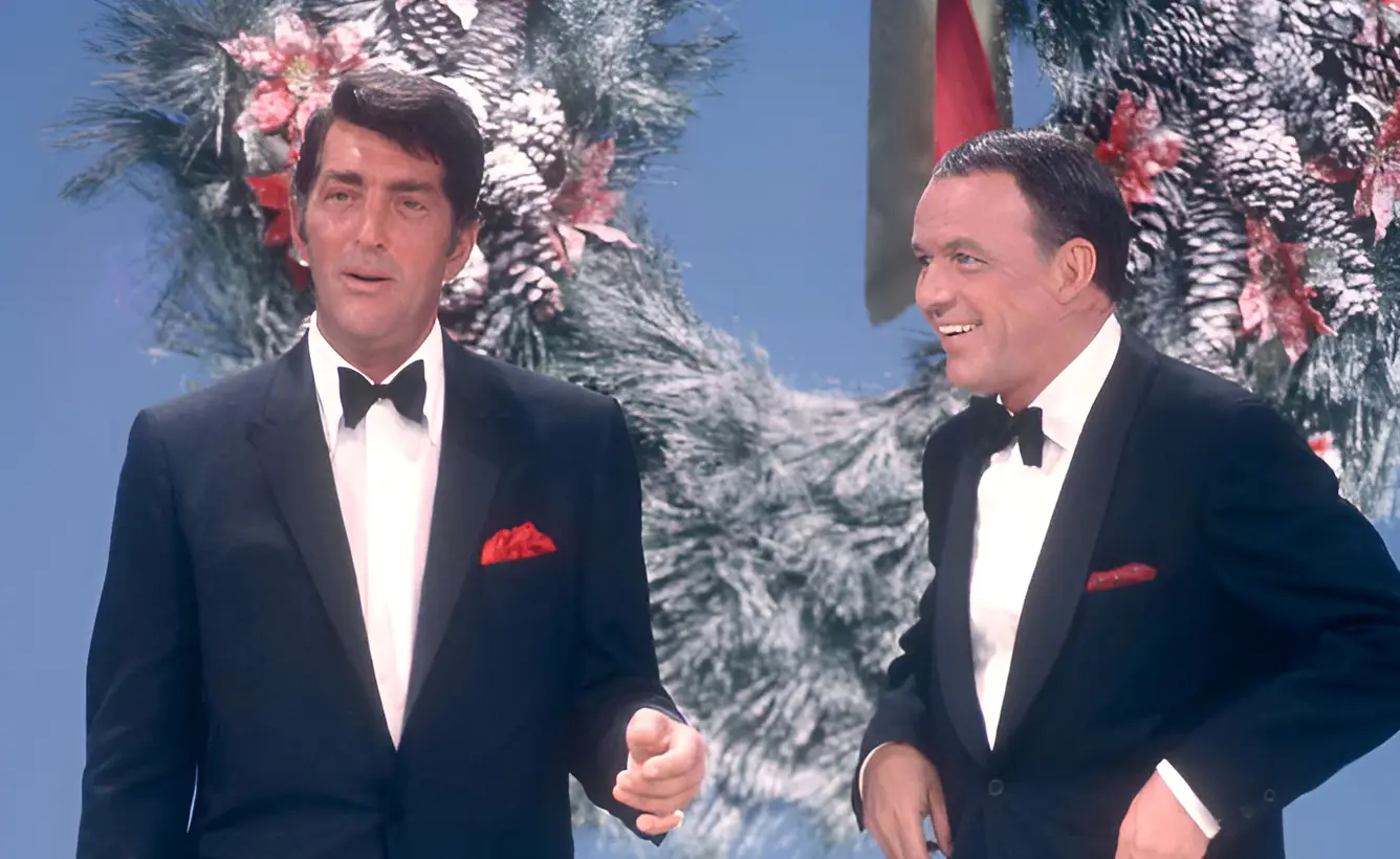 Dean Martin and Frank Sinatra during Christmas Concert